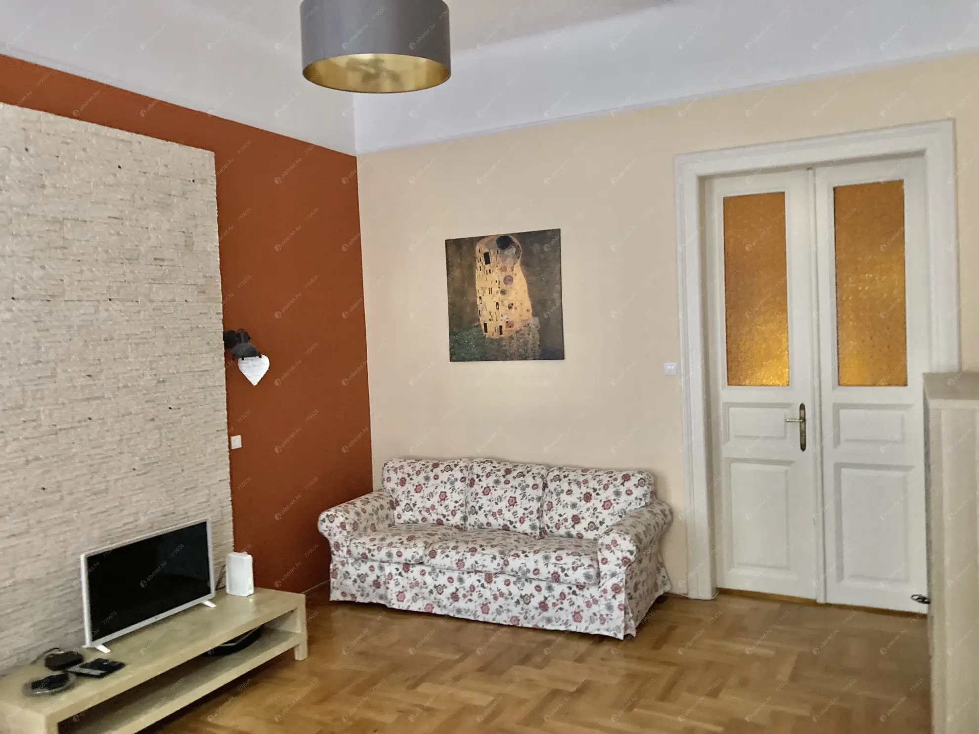 Kiadó albérlet 240000 Ft/hó áron: Budapest, XIII. kerület  Hegedűs Gyula utca. Mérete: 63 nm, 2 szobás | Alberlet.hu - 6575849