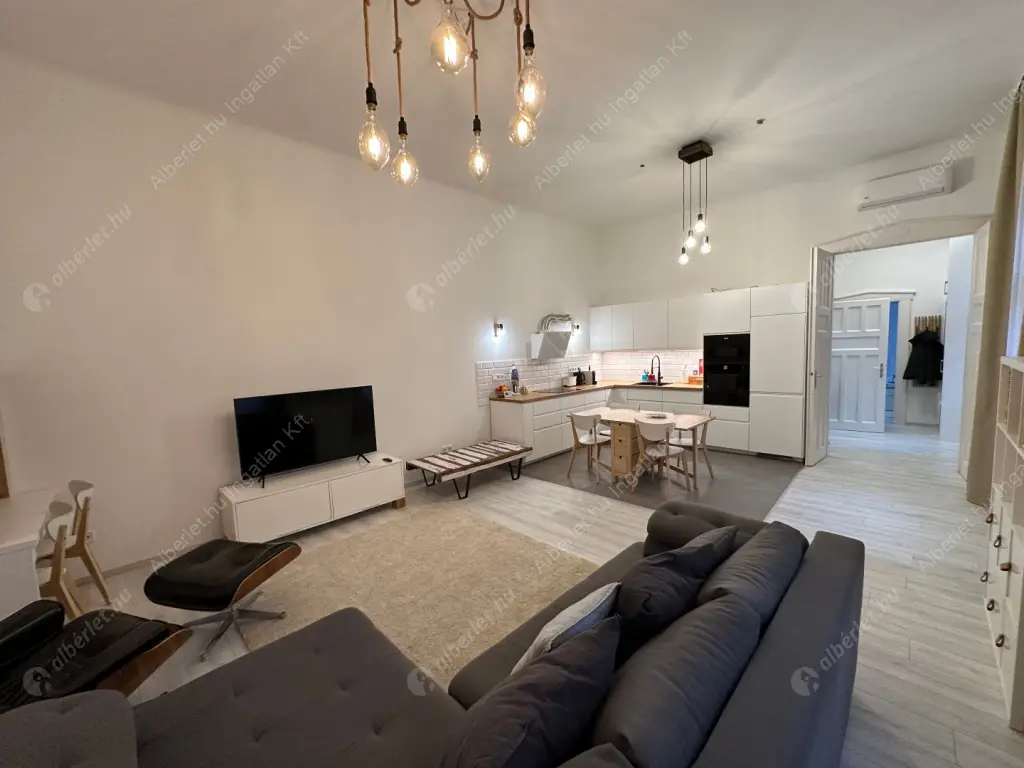 Kiadó albérlet 415000 Ft/hó áron: Budapest, XIII. kerület  Hegedűs Gyula utca. Mérete: 67 nm, 2 szobás | Alberlet.hu - 6614827