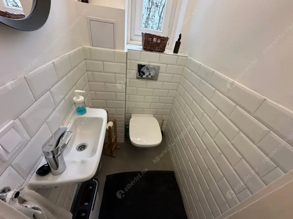 Kiadó albérlet 415000 Ft/hó áron: Budapest, XIII. kerület  Hegedűs Gyula utca. Mérete: 67 nm, 2 szobás | Alberlet.hu - 6614832