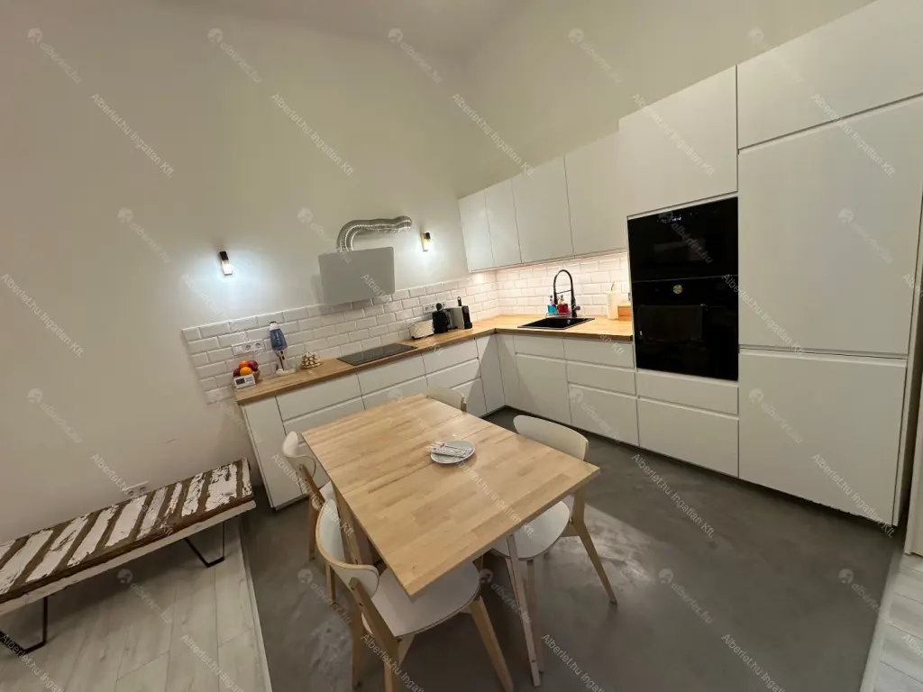 Kiadó albérlet 395000 Ft/hó áron: Budapest, XIII. kerület  Hegedűs Gyula utca. Mérete: 67 nm, 2 szobás | Alberlet.hu - 6638765