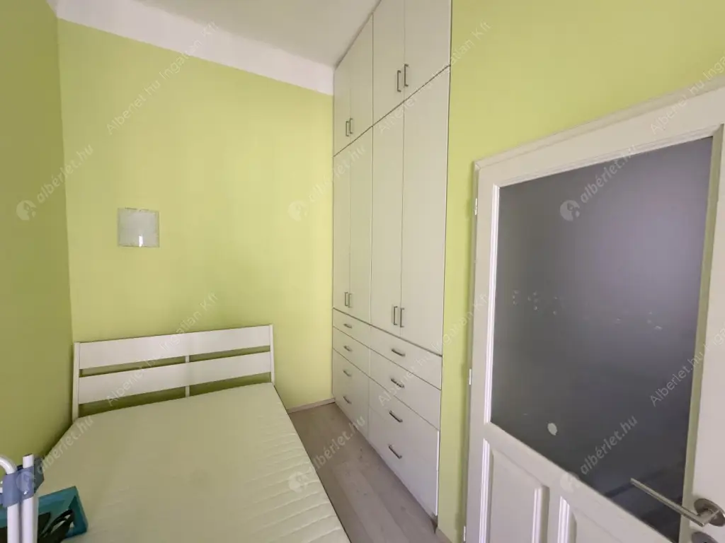 Kiadó albérlet 444000 Ft/hó áron: Budapest, XIII. kerület  Hegedűs Gyula utca. Mérete: 95 nm, 3 szobás | Alberlet.hu - 6561002