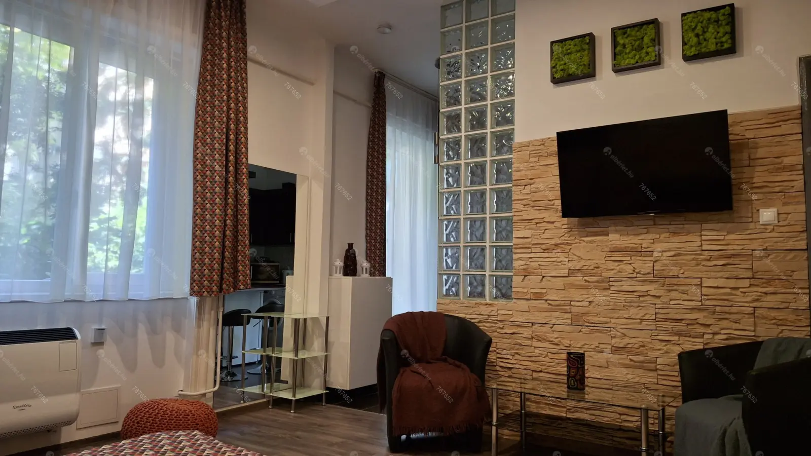 Kiadó albérlet 250000 Ft/hó áron: Budapest, XIII. kerület   Hollán E. u. . Mérete: 40 nm, 1 szobás | Alberlet.hu - 6528269