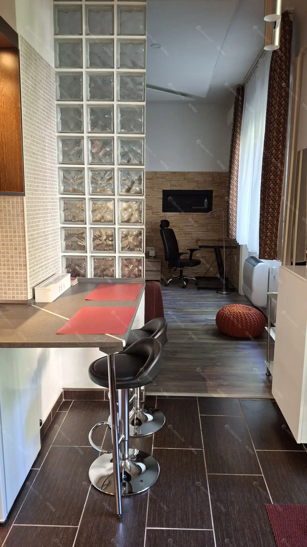 Kiadó albérlet 250000 Ft/hó áron: Budapest, XIII. kerület   Hollán E. u. . Mérete: 40 nm, 1 szobás | Alberlet.hu - 6528275