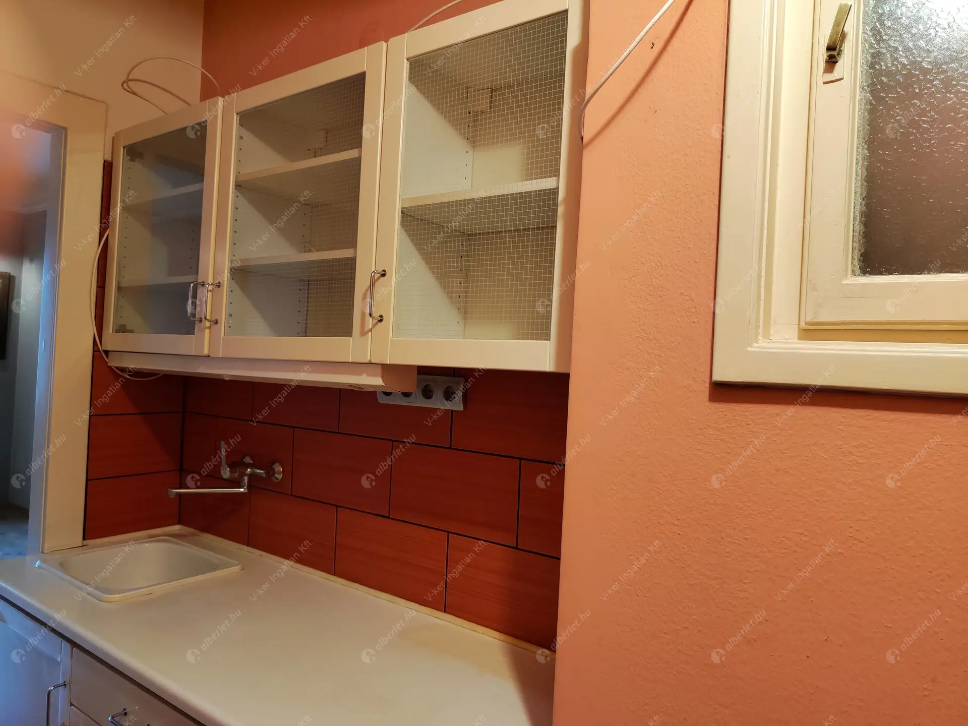 Kiadó albérlet 220000 Ft/hó áron: Budapest, XIII. kerület  Hollán Ernő utca. Mérete: 30 nm, 1 szobás | Alberlet.hu - 6158428