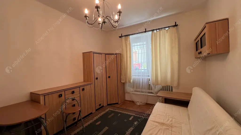 Kiadó albérlet 260000 Ft/hó áron: Budapest, XIII. kerület  Hollán Ernő utca. Mérete: 42 nm, 1 szobás | Alberlet.hu - 6575981