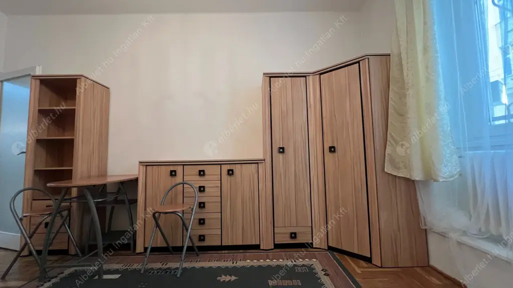 Kiadó albérlet 260000 Ft/hó áron: Budapest, XIII. kerület  Hollán Ernő utca. Mérete: 42 nm, 1 szobás | Alberlet.hu - 6575984