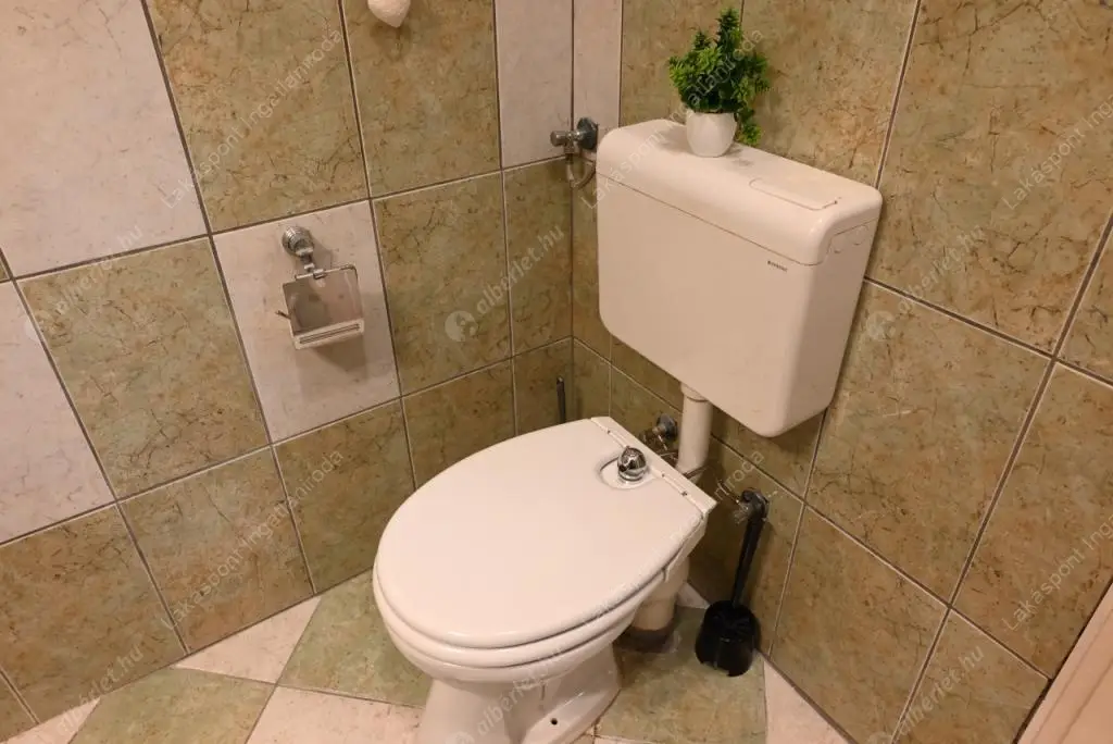 Kiadó albérlet 280000 Ft/hó áron: Budapest, XIII. kerület  Hollán Ernő utca. Mérete: 79 nm, 2 szobás | Alberlet.hu - 6575737