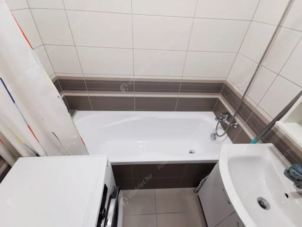 Kiadó albérlet 350000 Ft/hó áron: Budapest, XIII. kerület  Huba utca. Mérete: 63 nm, 3 szobás | Alberlet.hu - 6606735