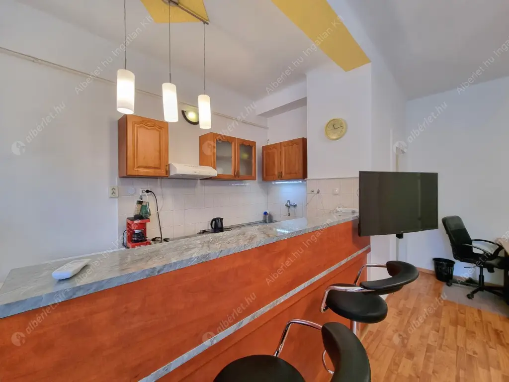 Kiadó albérlet 199000 Ft/hó áron: Budapest, XIII. kerület  Ipoly utca. Mérete: 35 nm, 1 szobás | Alberlet.hu - 6631027