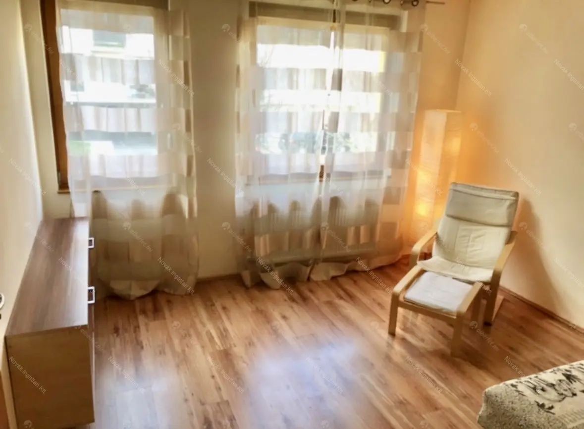 Kiadó albérlet 190000 Ft/hó áron: Budapest, XIII. kerület  Jász utca. Mérete: 35 nm, 1 szobás | Alberlet.hu - 6703708