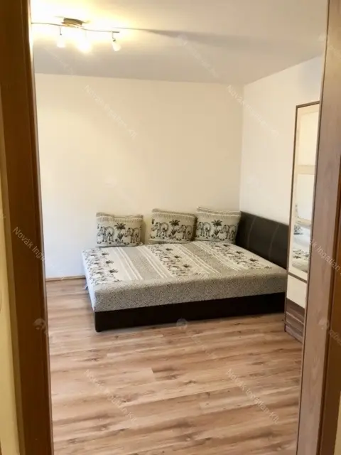 Kiadó albérlet 190000 Ft/hó áron: Budapest, XIII. kerület  Jász utca. Mérete: 35 nm, 1 szobás | Alberlet.hu - 6703710