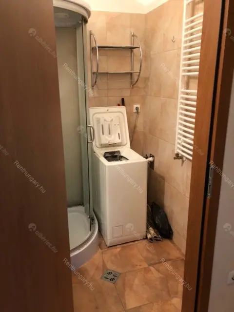 Kiadó albérlet 189000 Ft/hó áron: Budapest, XIII. kerület  Jász utca. Mérete: 35 nm, 1 szobás | Alberlet.hu - 6703977