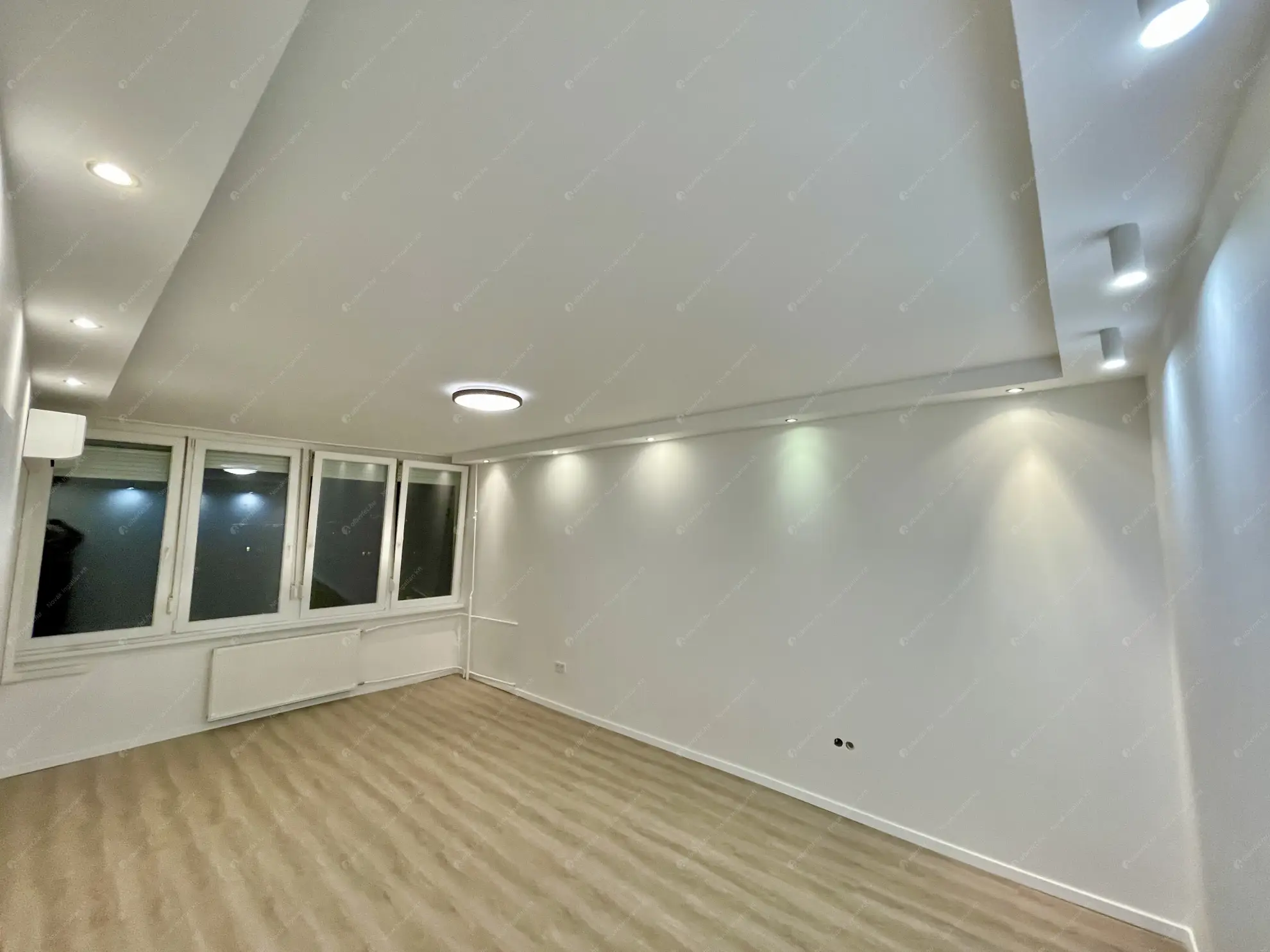 Kiadó albérlet 250000 Ft/hó áron: Budapest, XIII. kerület  Jász utca. Mérete: 43 nm, 1 szobás | Alberlet.hu - 6604410