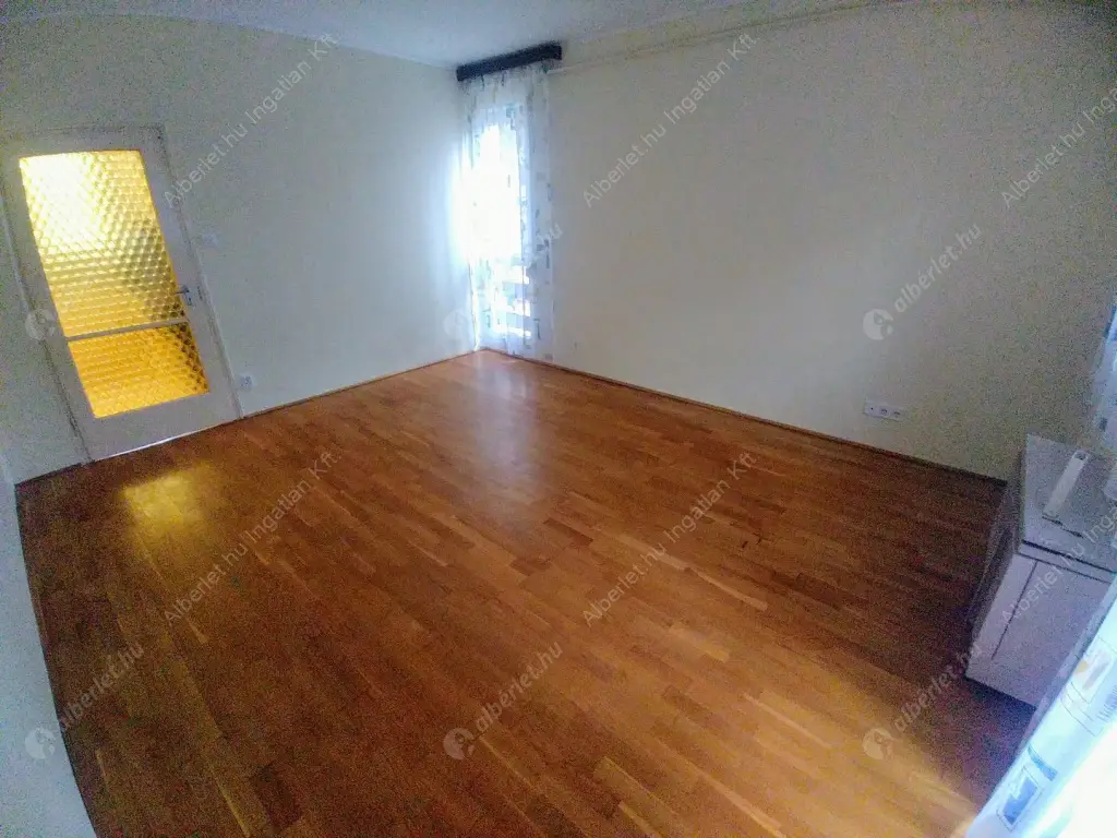 Kiadó albérlet 180000 Ft/hó áron: Budapest, XIII. kerület  Jász utca. Mérete: 45 nm, 1 szobás | Alberlet.hu - 6591089