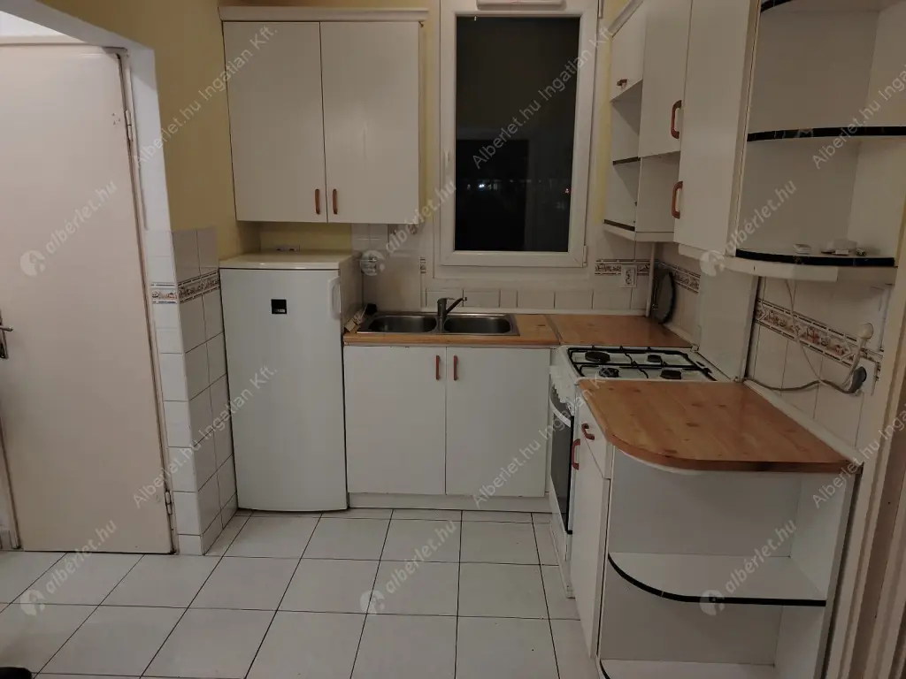 Kiadó albérlet 180000 Ft/hó áron: Budapest, XIII. kerület  Jász utca. Mérete: 45 nm, 1 szobás | Alberlet.hu - 6591093