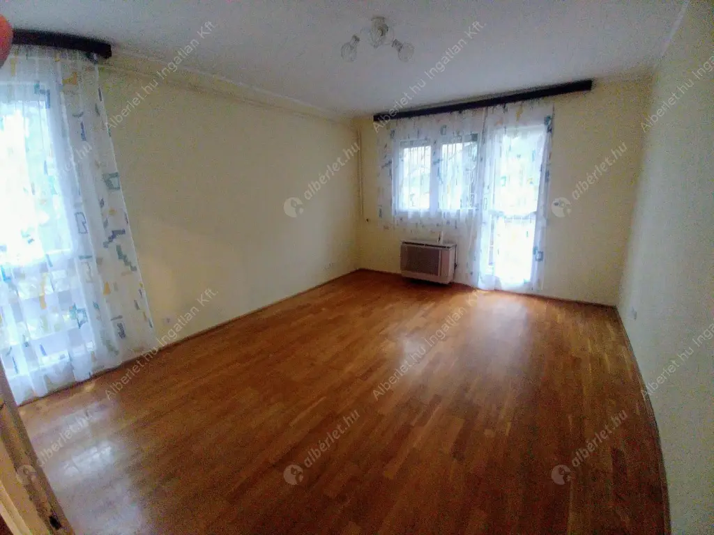 Kiadó albérlet 180000 Ft/hó áron: Budapest, XIII. kerület  Jász utca. Mérete: 45 nm, 1 szobás | Alberlet.hu - 6591109