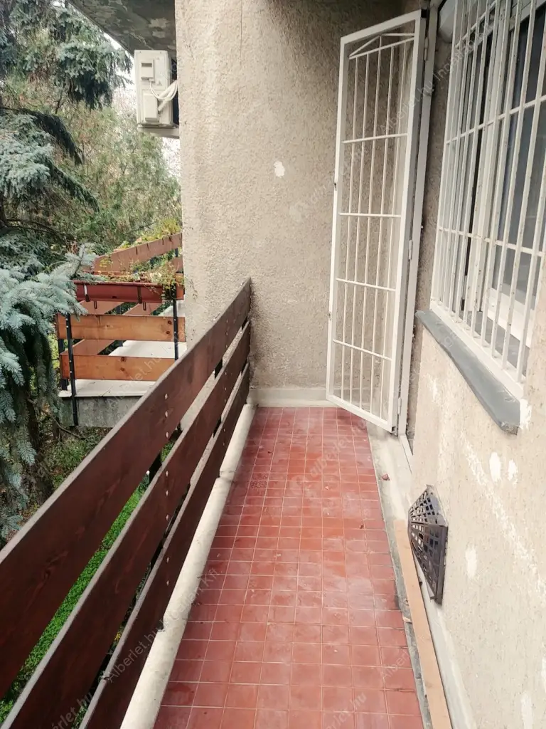 Kiadó albérlet 180000 Ft/hó áron: Budapest, XIII. kerület  Jász utca. Mérete: 45 nm, 1 szobás | Alberlet.hu - 6591116