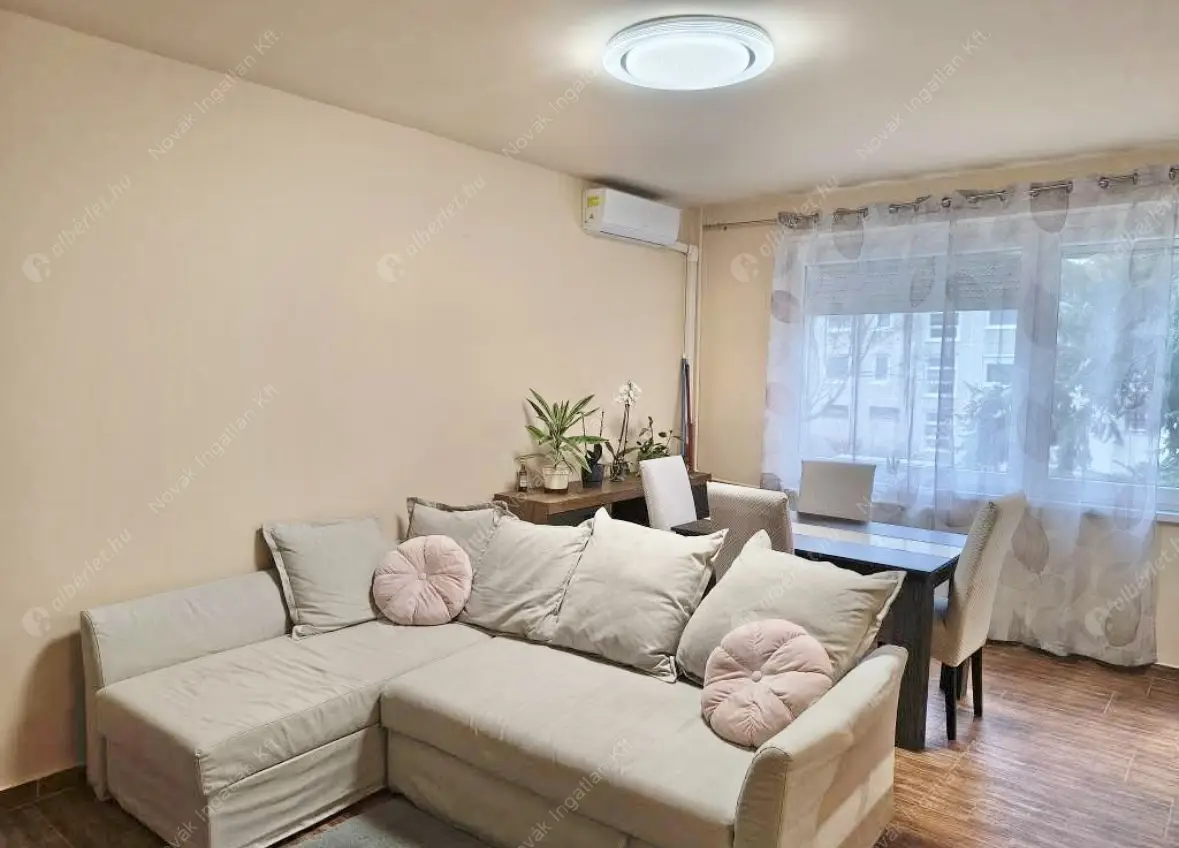 Kiadó albérlet 280000 Ft/hó áron: Budapest, XIII. kerület  Jéggyár utca. Mérete: 53 nm, 1 szobás | Alberlet.hu - 6612257