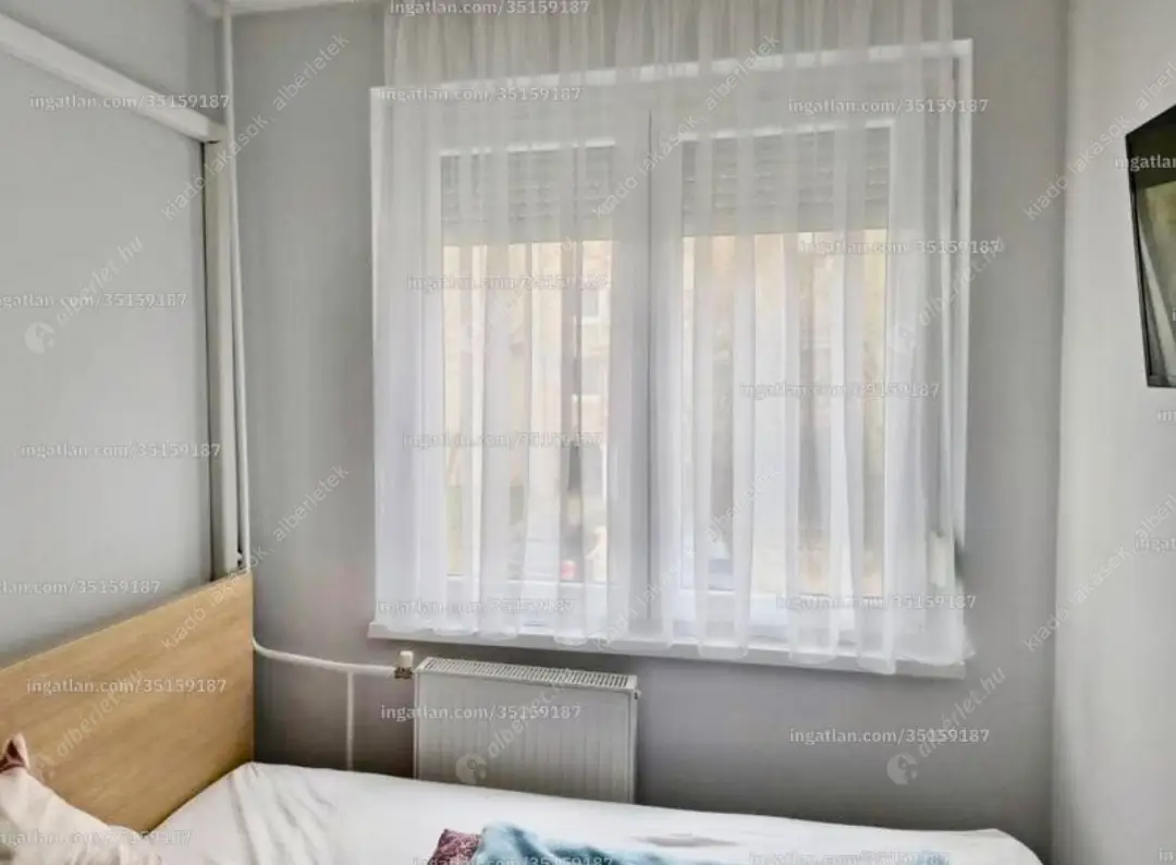 Kiadó albérlet 280000 Ft/hó áron: Budapest, XIII. kerület  Jéggyár utca. Mérete: 53 nm, 1 szobás | Alberlet.hu - 6619288