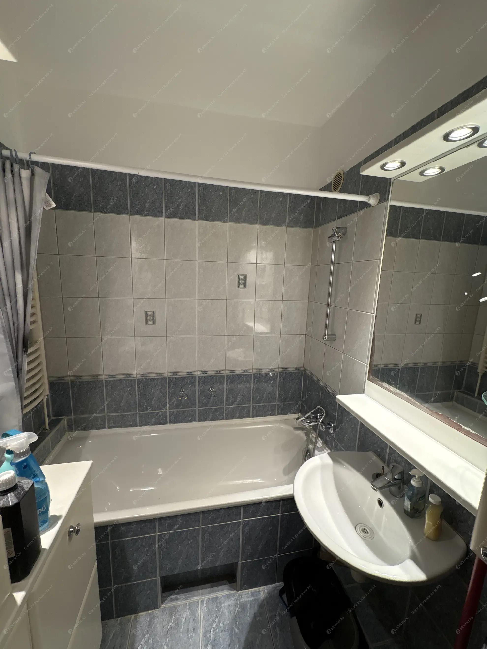 Kiadó albérlet 350000 Ft/hó áron: Budapest, XIII. kerület  Jéggyár utca. Mérete: 82 nm, 4 szobás | Alberlet.hu - 6556104