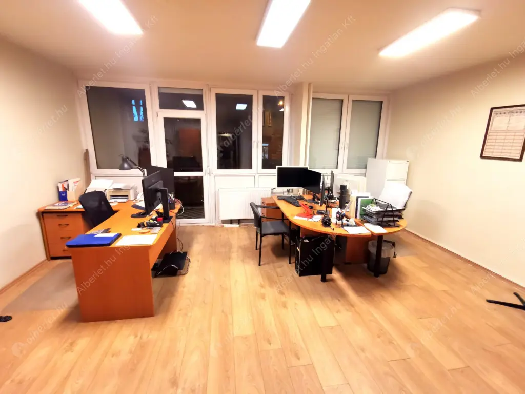 Kiadó albérlet 270000 Ft/hó áron: Budapest, XIII. kerület  Kádár utca. Mérete: 53 nm, 1 szobás | Alberlet.hu - 6628839