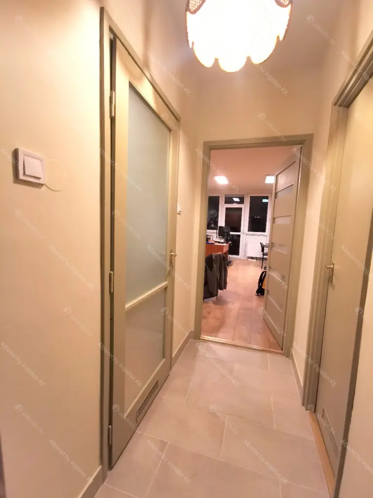 Kiadó albérlet 290000 Ft/hó áron: Budapest, XIII. kerület  Kádár utca. Mérete: 53 nm, 1 szobás | Alberlet.hu - 6653109