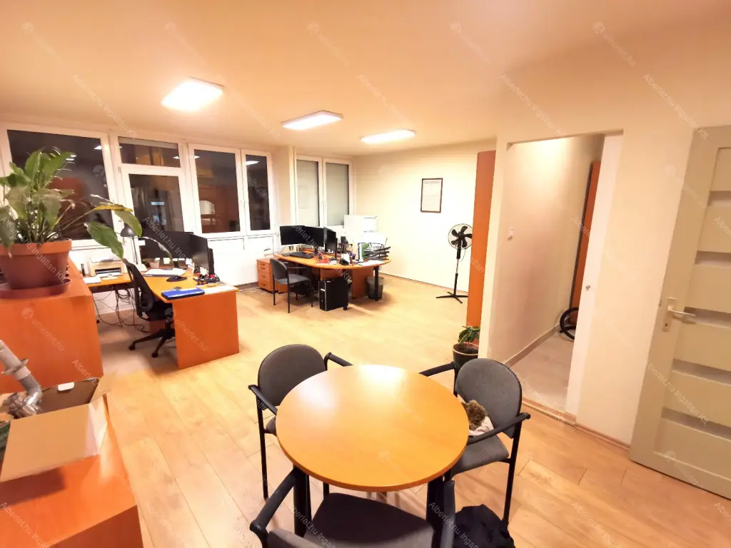 Kiadó albérlet 290000 Ft/hó áron: Budapest, XIII. kerület  Kádár utca. Mérete: 53 nm, 1 szobás | Alberlet.hu - 6653112