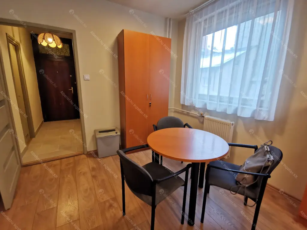 Kiadó albérlet 290000 Ft/hó áron: Budapest, XIII. kerület  Kádár utca. Mérete: 53 nm, 1 szobás | Alberlet.hu - 6653120