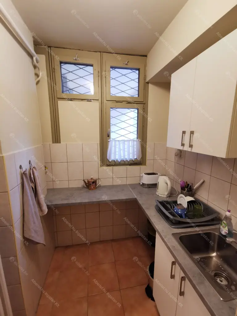 Kiadó albérlet 290000 Ft/hó áron: Budapest, XIII. kerület  Kádár utca. Mérete: 53 nm, 1 szobás | Alberlet.hu - 6653122