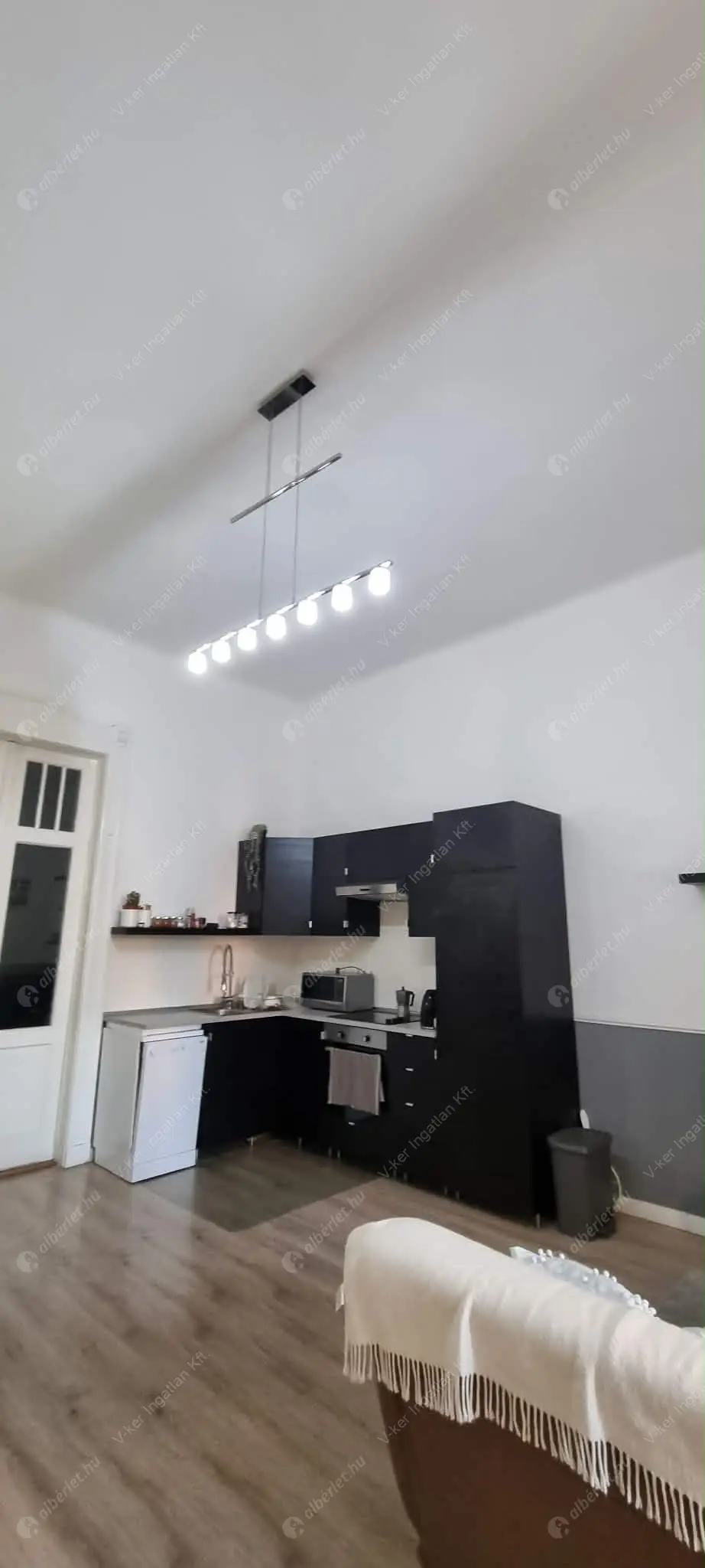 Kiadó albérlet 290000 Ft/hó áron: Budapest, XIII. kerület  Kádár utca. Mérete: 70 nm, 2 szobás | Alberlet.hu - 6639738