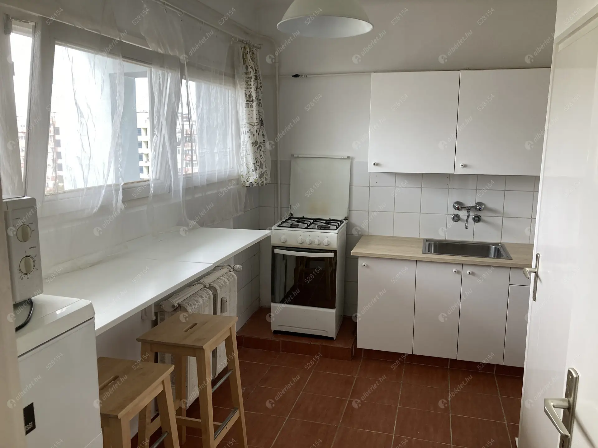 Kiadó albérlet 200000 Ft/hó áron: Budapest, XIII. kerület  Karikás Frigyes utca. Mérete: 46 nm, 1 szobás | Alberlet.hu - 5985807