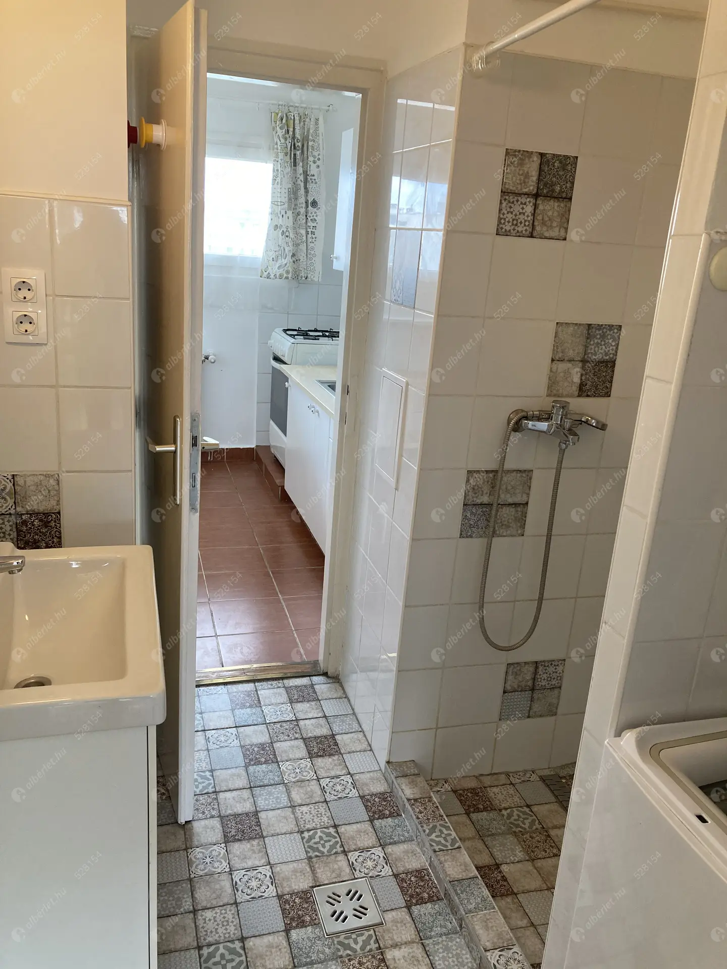 Kiadó albérlet 200000 Ft/hó áron: Budapest, XIII. kerület  Karikás Frigyes utca. Mérete: 46 nm, 1 szobás | Alberlet.hu - 5985809