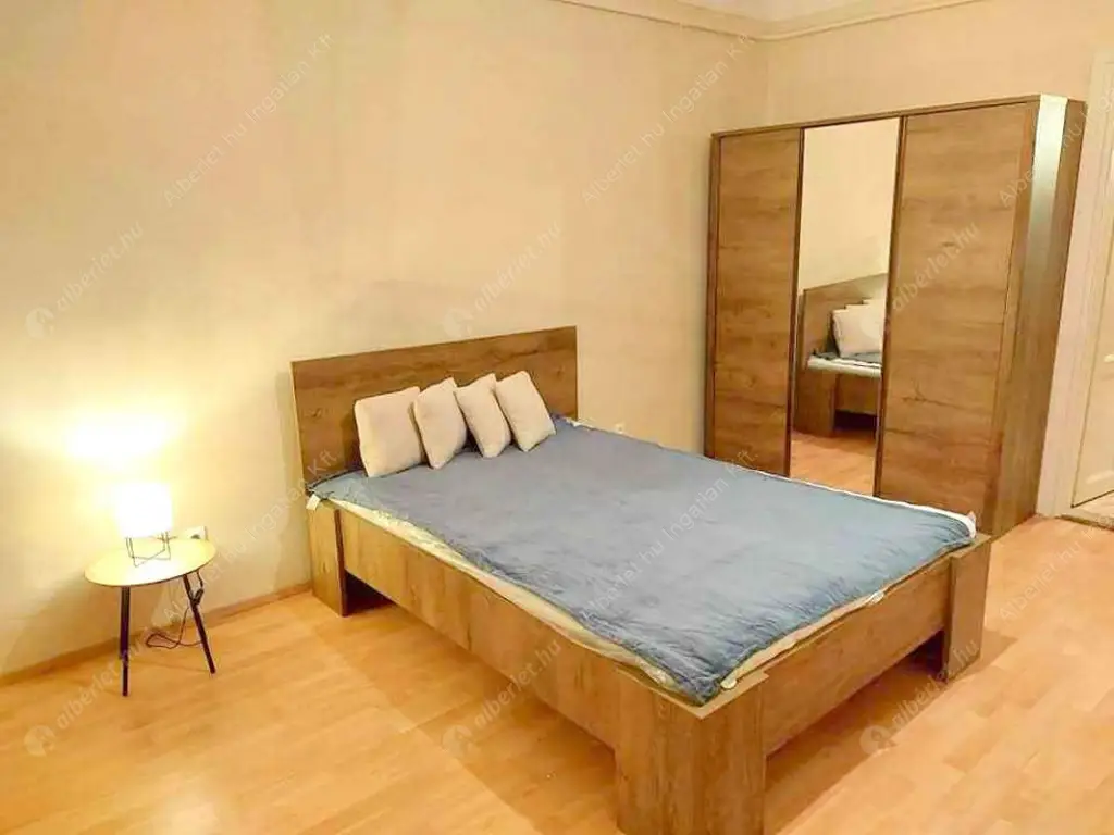 Kiadó albérlet 180000 Ft/hó áron: Budapest, XIII. kerület  Kárpát utca. Mérete: 35 nm, 1 szobás | Alberlet.hu - 6560470