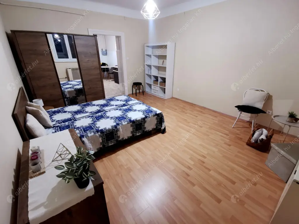 Kiadó albérlet 180000 Ft/hó áron: Budapest, XIII. kerület  Kárpát utca. Mérete: 35 nm, 1 szobás | Alberlet.hu - 6579756