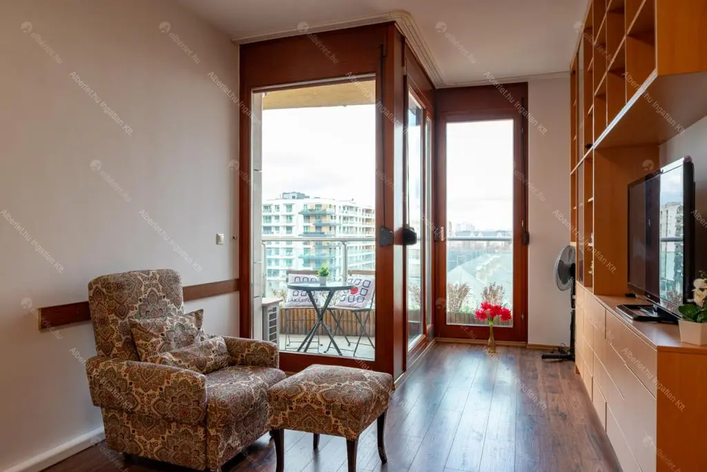 Kiadó albérlet 280000 Ft/hó áron: Budapest, XIII. kerület  Kárpát utca. Mérete: 45 nm, 2 szobás | Alberlet.hu - 6663443