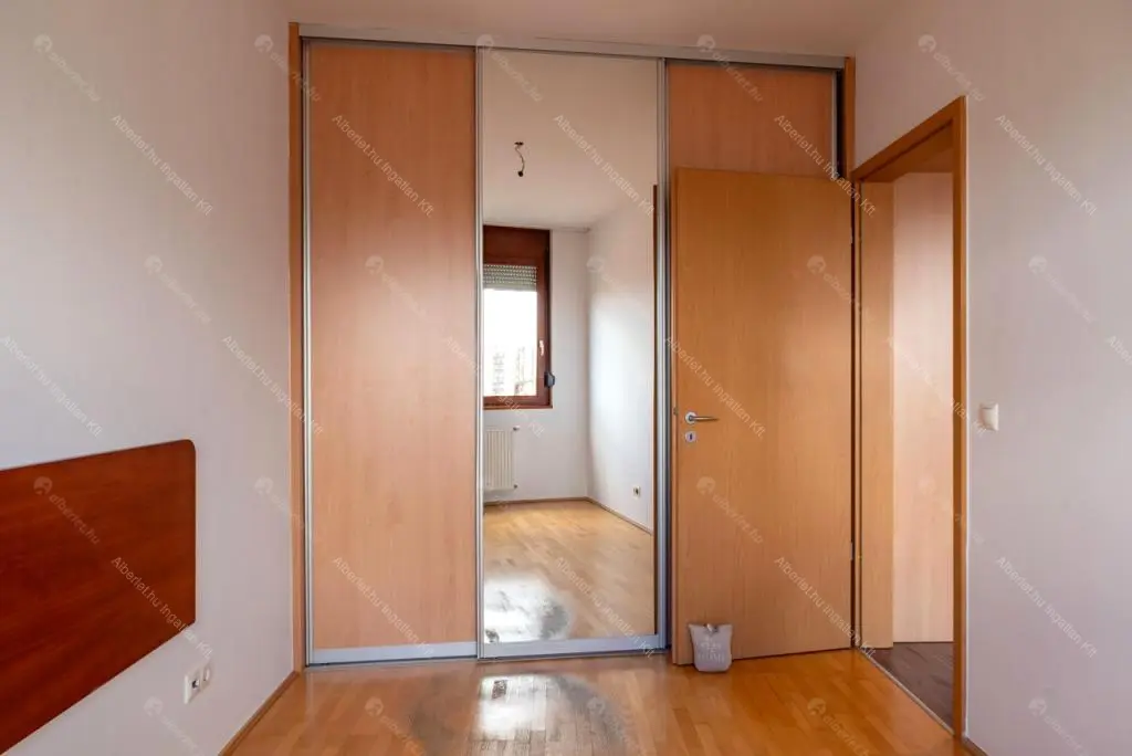 Kiadó albérlet 280000 Ft/hó áron: Budapest, XIII. kerület  Kárpát utca. Mérete: 45 nm, 2 szobás | Alberlet.hu - 6663446