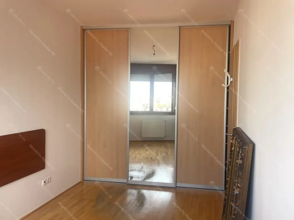 Kiadó albérlet 265000 Ft/hó áron: Budapest, XIII. kerület  Kárpát utca. Mérete: 45 nm, 2 szobás | Alberlet.hu - 6674880