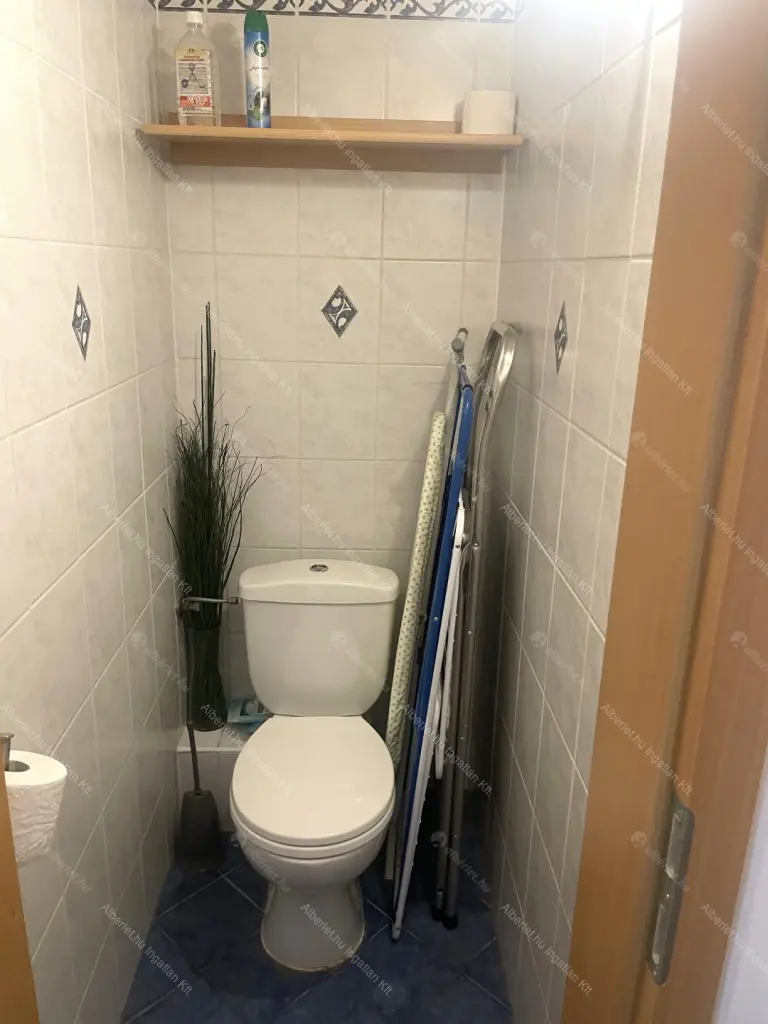 Kiadó albérlet 265000 Ft/hó áron: Budapest, XIII. kerület  Kárpát utca. Mérete: 45 nm, 2 szobás | Alberlet.hu - 6674893