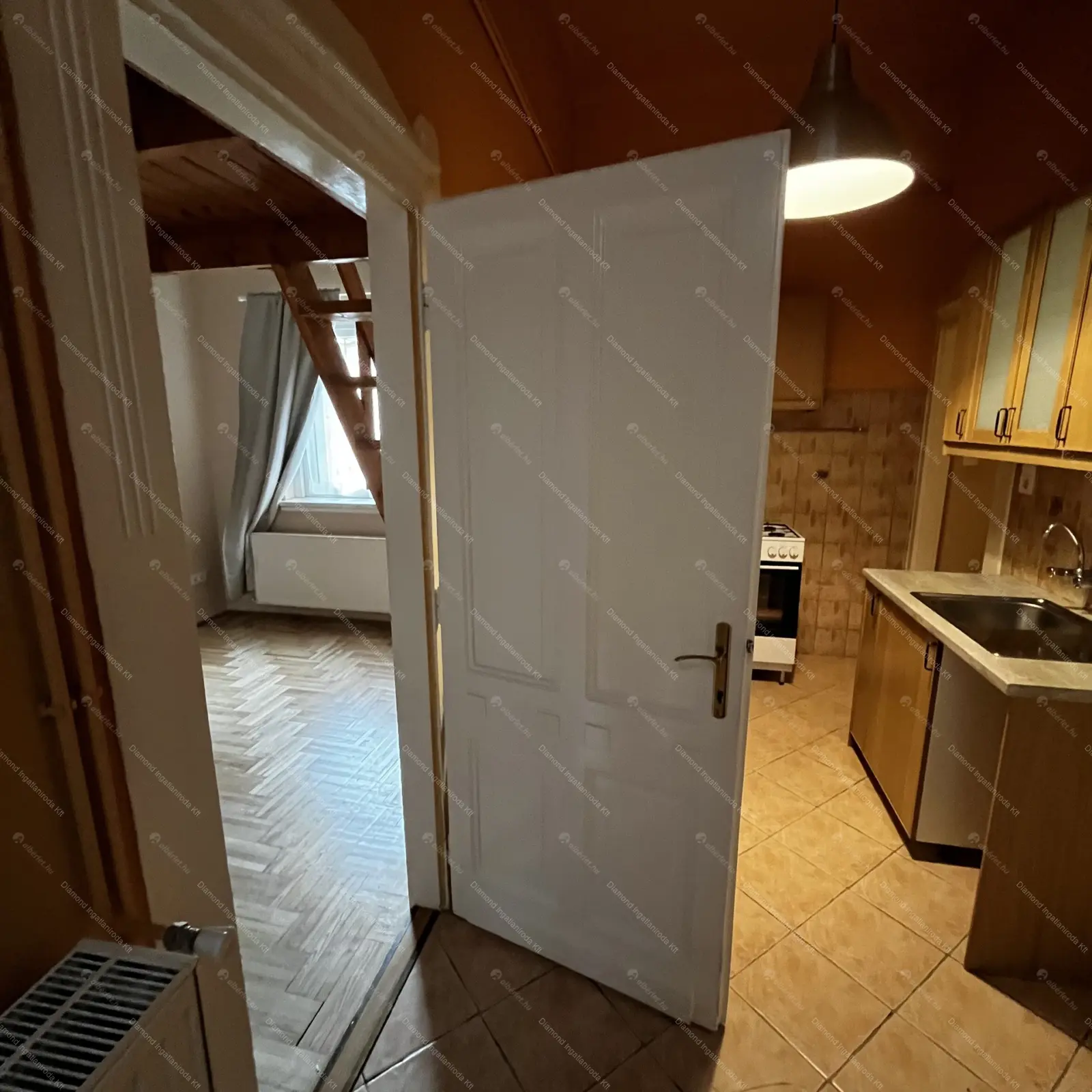 Kiadó albérlet 240000 Ft/hó áron: Budapest, XIII. kerület  Kárpát utca. Mérete: 54 nm, 2 szobás | Alberlet.hu - 6189034