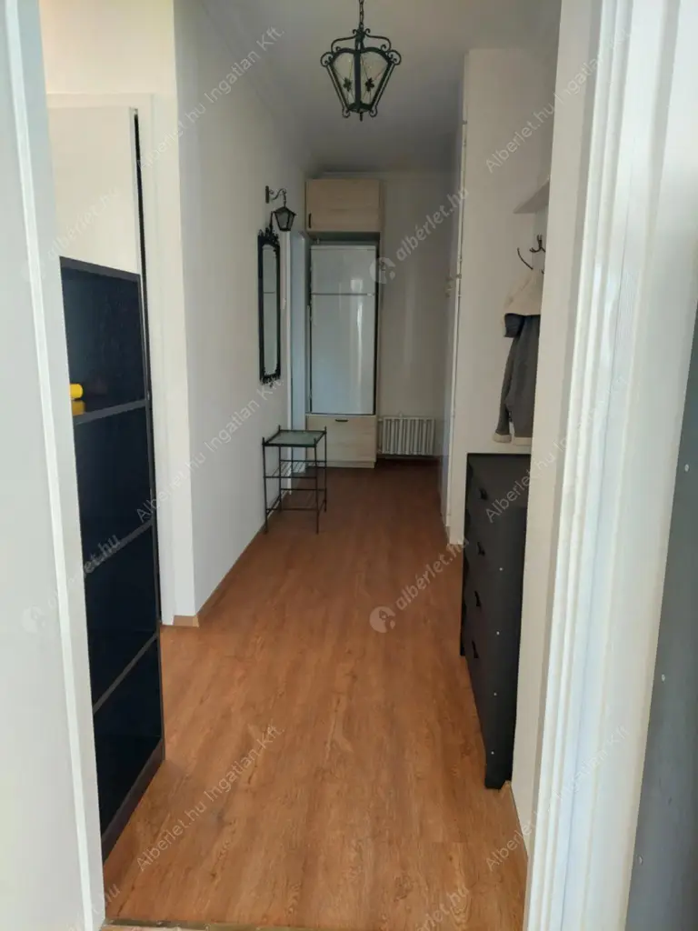 Kiadó albérlet 250000 Ft/hó áron: Budapest, XIII. kerület  Kárpát utca. Mérete: 54 nm, 2 szobás | Alberlet.hu - 6630396