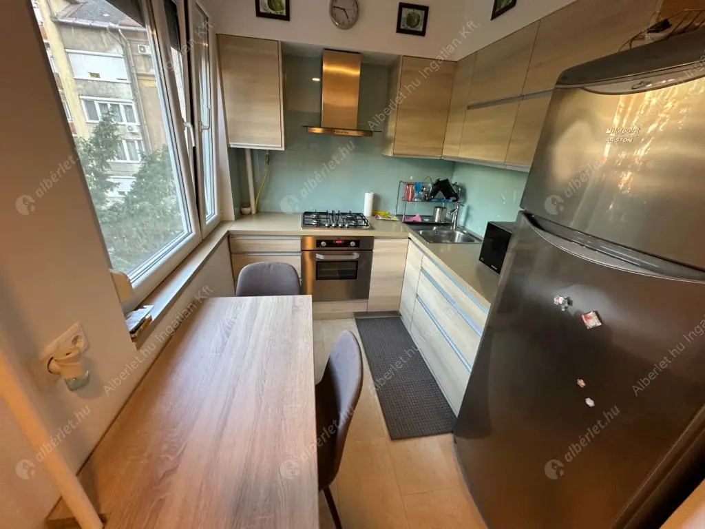 Kiadó albérlet 350000 Ft/hó áron: Budapest, XIII. kerület  Kárpát utca. Mérete: 68 nm, 3 szobás | Alberlet.hu - 6603572