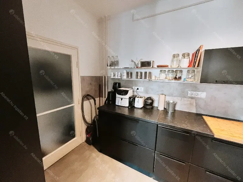 Kiadó albérlet 350000 Ft/hó áron: Budapest, XIII. kerület  Kárpát utca. Mérete: 70 nm, 2 szobás | Alberlet.hu - 6640695