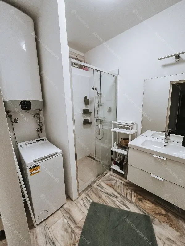 Kiadó albérlet 350000 Ft/hó áron: Budapest, XIII. kerület  Kárpát utca. Mérete: 70 nm, 2 szobás | Alberlet.hu - 6640702