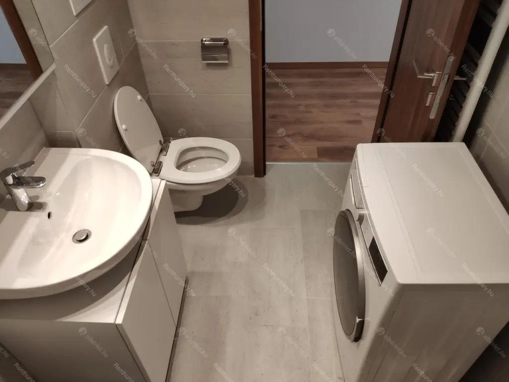 Kiadó albérlet 250000 Ft/hó áron: Budapest, XIII. kerület  Kartács utca. Mérete: 41 nm, 1 szobás | Alberlet.hu - 6706056