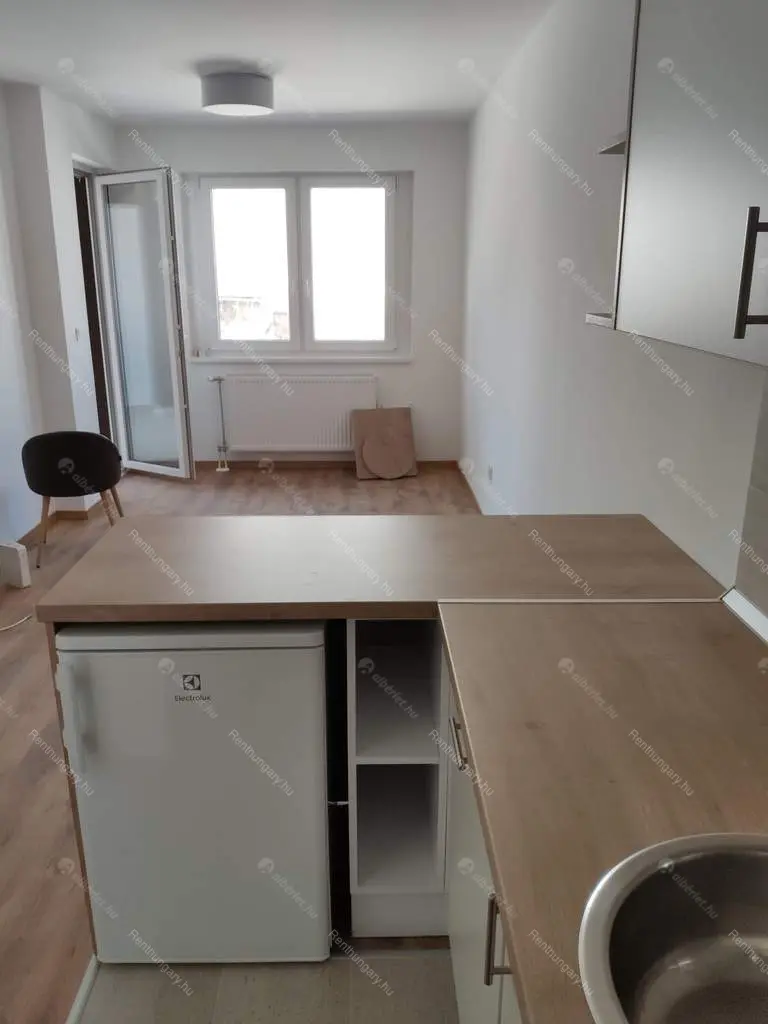 Kiadó albérlet 250000 Ft/hó áron: Budapest, XIII. kerület  Kartács utca. Mérete: 41 nm, 1 szobás | Alberlet.hu - 6706423