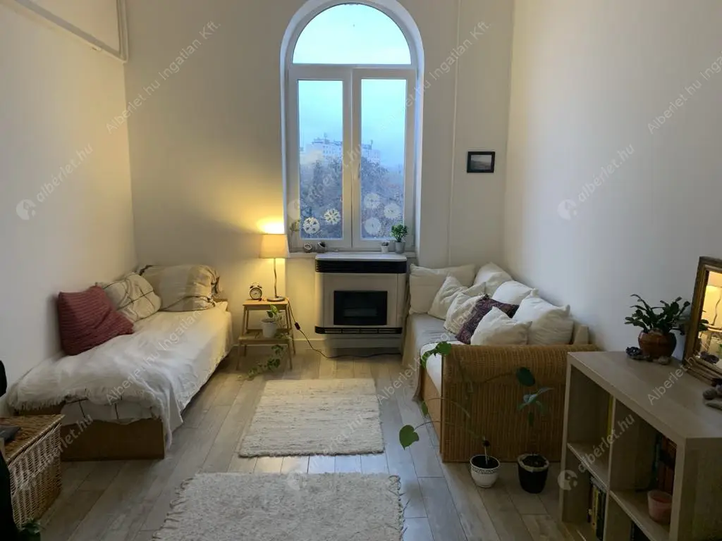 Kiadó albérlet 179000 Ft/hó áron: Budapest, XIII. kerület  Kassák Lajos utca. Mérete: 27 nm, 1 szobás | Alberlet.hu - 6582532