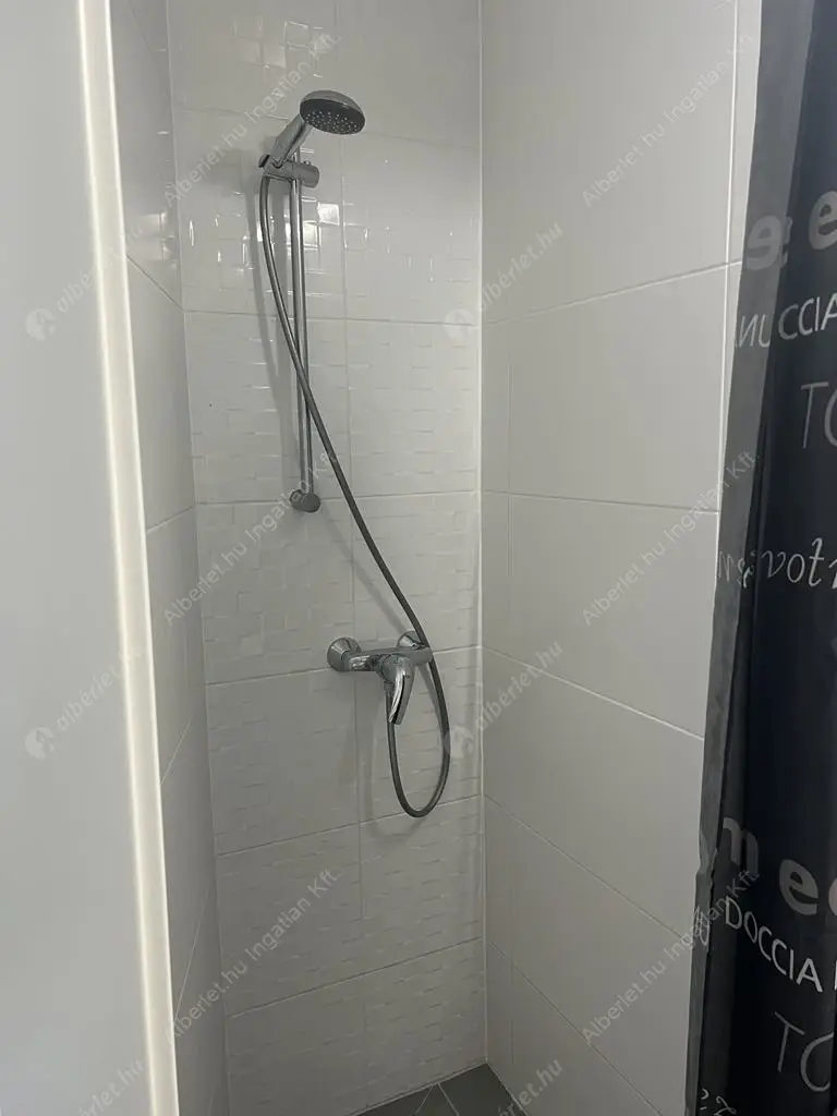 Kiadó albérlet 179000 Ft/hó áron: Budapest, XIII. kerület  Kassák Lajos utca. Mérete: 27 nm, 1 szobás | Alberlet.hu - 6582537