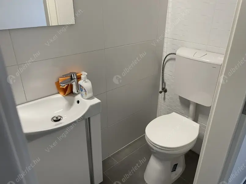 Kiadó albérlet 190000 Ft/hó áron: Budapest, XIII. kerület  Kassák Lajos utca. Mérete: 27 nm, 1 szobás | Alberlet.hu - 6578805