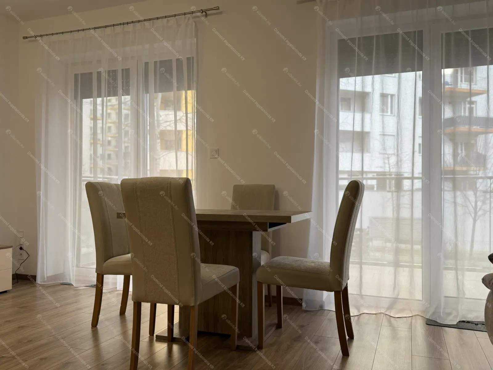 Kiadó albérlet 255000 Ft/hó áron: Budapest, XIII. kerület  Kassák Lajos utca. Mérete: 38 nm, 1 szobás | Alberlet.hu - 6651703