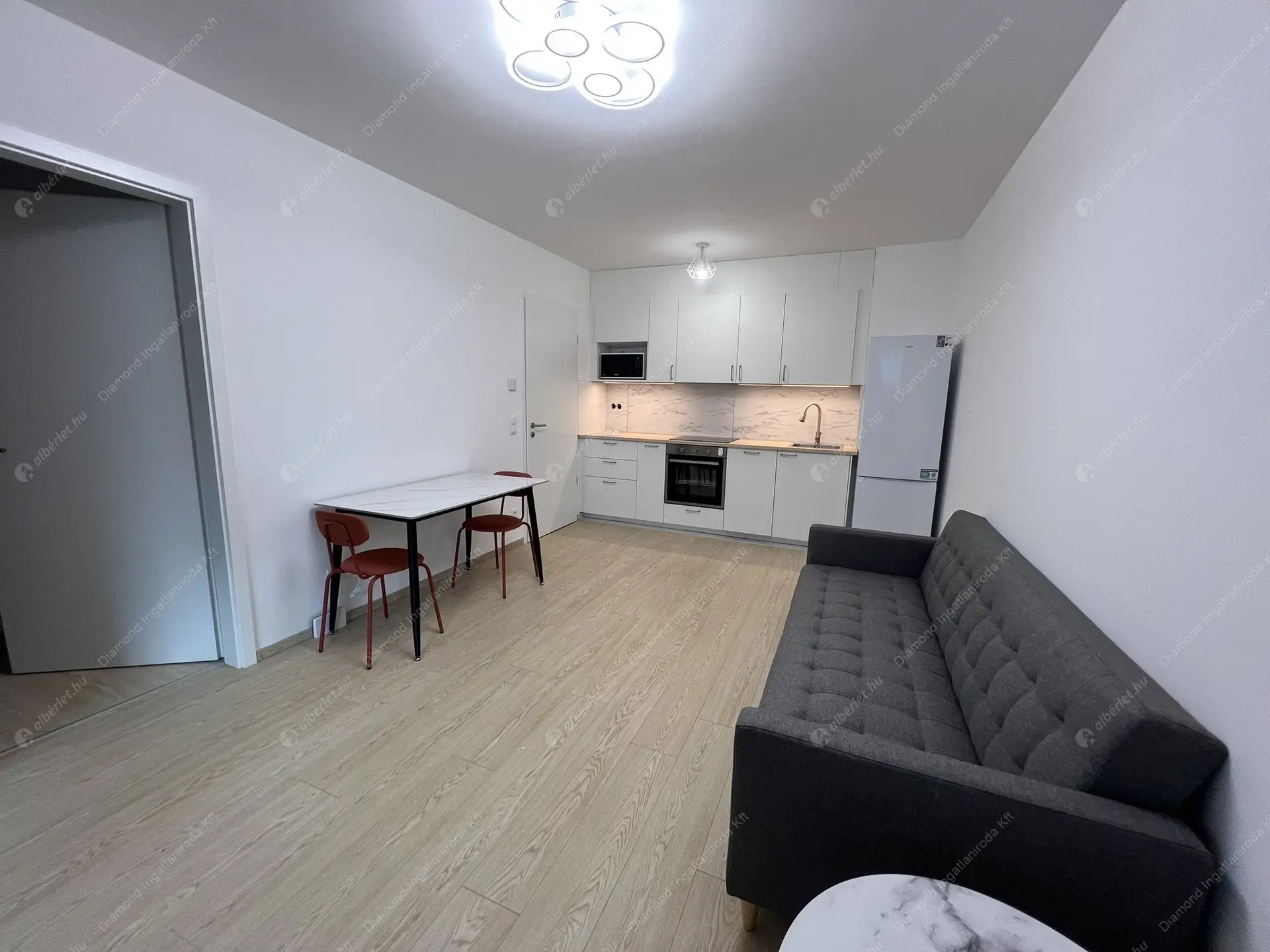 Kiadó albérlet 291000 Ft/hó áron: Budapest, XIII. kerület  Kassák Lajos utca. Mérete: 38 nm, 1 szobás | Alberlet.hu - 6443053